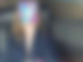CelineReyys's Live Sex Cam Show