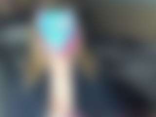 CelineReyys's Live Sex Cam Show