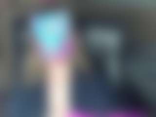 Live cam show with CelineReyys - Nipple Piercings on AdultVida.com