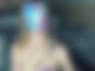 Live cam show with CelineReyys - Blue Eyes on xxxlivecams.org