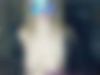 Live cam show with CelineReyys - Genital Piercings on slutload