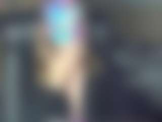 Live cam show with CelineReyys - Nipple Piercings on sexytreat.net