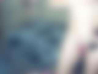 CelineReyys's Live Sex Cam Show