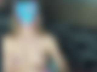 CelineReyys's Live Sex Cam Show