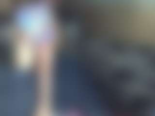 CelineReyys's Live Sex Cam Show