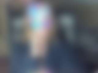 CelineReyys's Live Sex Cam Show