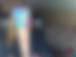 Live cam show with CelineReyys - Blue Eyes on Stripli.com