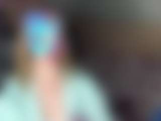 CelineReyys's Live Sex Cam Show