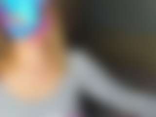 CelineReyys's Live Sex Cam Show