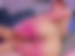 Live cam show with Peytonn-Monroe - Role Play on SmokeAndPoke