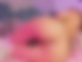 Live cam show with Peytonn-Monroe - Erotic Dance on TastyBlacksLive