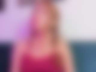 Live cam show with Teen Peytonn - Bbc on SmokeAndPoke