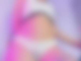 Live cam show with Teen Peytonn - Doggy on SpankPalCams
