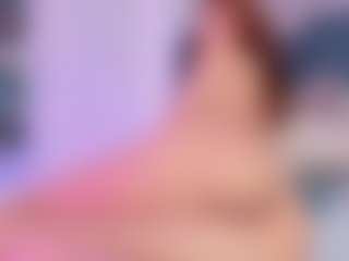 Live cam show with PeytonnPetite - Cosplay on Camsoda