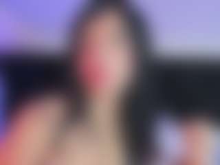 Live cam show with PeytonnPetite - Cosplay Brown Hair on Stripli.com
