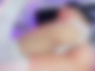 PeytonnPetite's Live Sex Cam Show