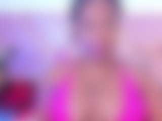 Live cam show with SophieSinclair - Shaved Pussy on Hubzter Live