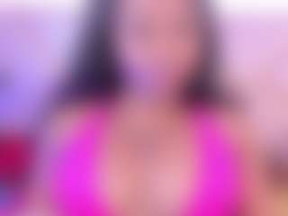 Live cam show with SophieSinclair - Twerk on liverealitysex.com