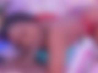 Live cam show with SophieSinclair - College on Streamer API