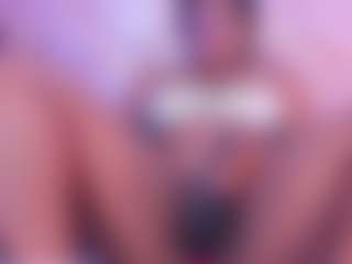 Live cam show with SophieSinclair - Pov on SpunkLive