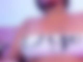 Live cam show with SophieSinclair - Show on Camsoda