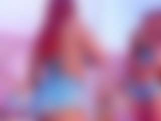 Live cam show with SophieSinclair - Black Squirt on Livezox