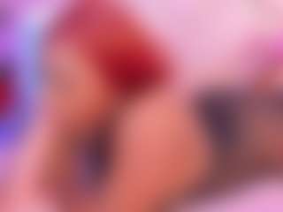 Live cam show with SophieSinclair - Lush Brown Hair on luckytryst.com