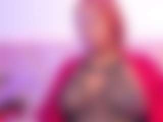 Live cam show with SophieSinclair - Squirt on Strip Flash - Live Sex Shows