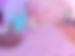 Live cam show with SophieSinclair - Black Squirt on fuck-show.com