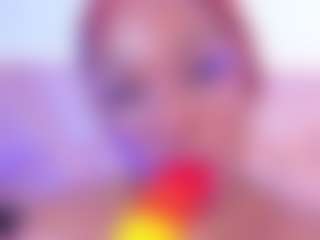 Live cam show with SophieSinclair - Petite on Camsoda