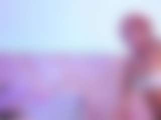 Live cam show with SophieSinclair - Squirt on Mixed Magazine Live