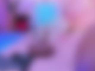 Live cam show with SophieSinclair - Black Petite on Free Soda