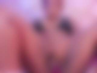 Live cam show with SophieSinclair - Small Tits Brown Hair on Strip Flash - Live Sex Shows
