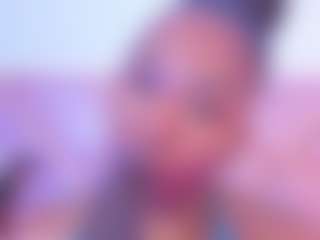 Live cam show with SophieSinclair - Black Squirt on fuklive.com