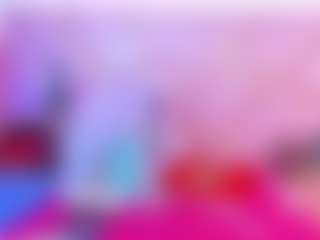 Live cam show with SophieSinclair - Ebony Blowjob on Latina Girls