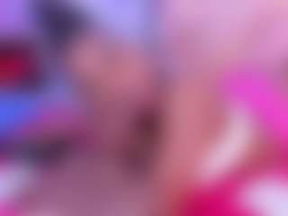 Spettacolo in cam dal vivo con SophieSinclair - BBW Ebony su Camsoda