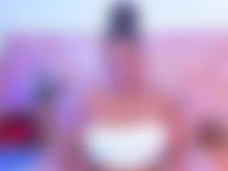 Live cam show with SophieSinclair - Ebony Squirt on madthumbs