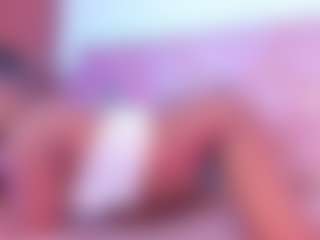 Show de cam en vivo con SophieSinclair - Tease Black en Camsoda | colombia