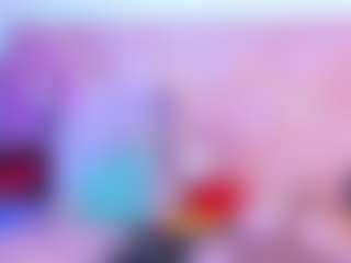 Live cam show with SophieSinclair - Skinny on Camsoda