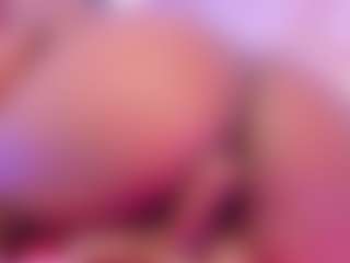 Live cam show with SophieSinclair - Squirt on Camsoda