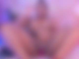 Live cam show with SophieSinclair - Athletic on sexylive.show