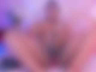 Live cam show with SophieSinclair - Big Tits on Streamer API