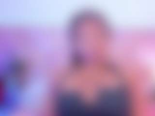 Live cam show with SophieSinclair - Big Tits on CamSodaAdn