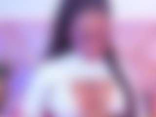 Live cam show with SophieSinclair - Ebony HD on livesuperchat.net