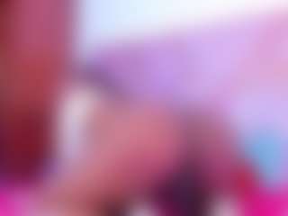 Live cam show with SophieSinclair - Ebony Shaved Pussy on Soda Cam