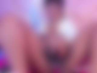 Live cam show with SophieSinclair - Ebony Small Tits on Dolls Live