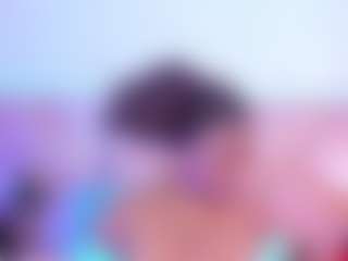 Live cam show with SophieSinclair - Big Ass on Latina Girls