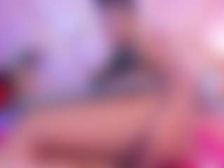 Live cam show with SophieSinclair - College Brown Hair on CamwithHer