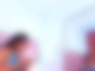 Live cam show with SophieSinclair - Athletic Teen (18+) on AdultVida.com