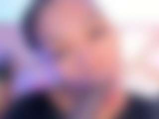 Live cam show with SophieSinclair - Skinny on alttransgirls